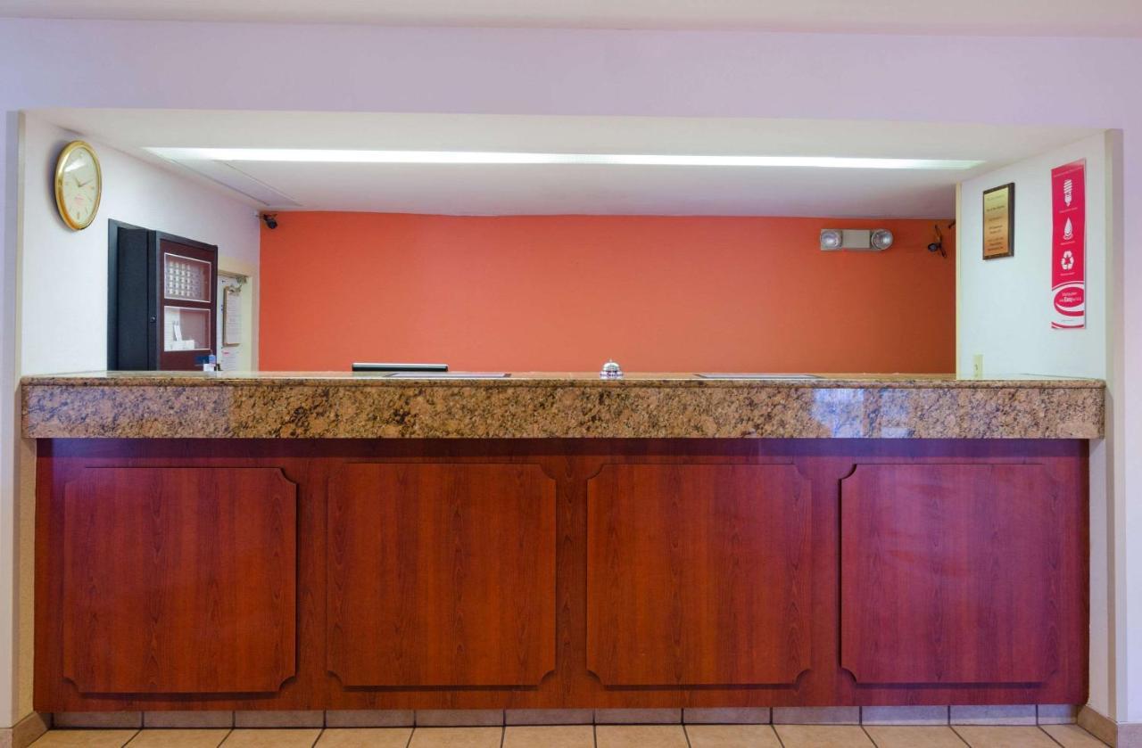 Econo Lodge Inn & Suites จอห์นสันซิตี ภายนอก รูปภาพ